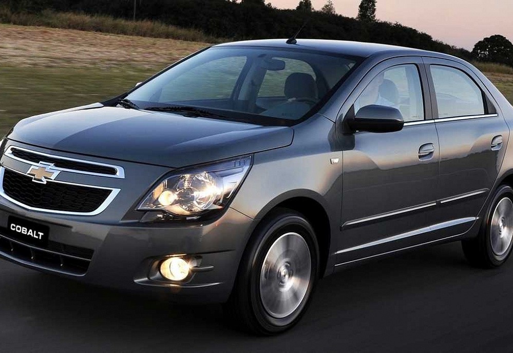 Chevrolet Cobalt - фото 1