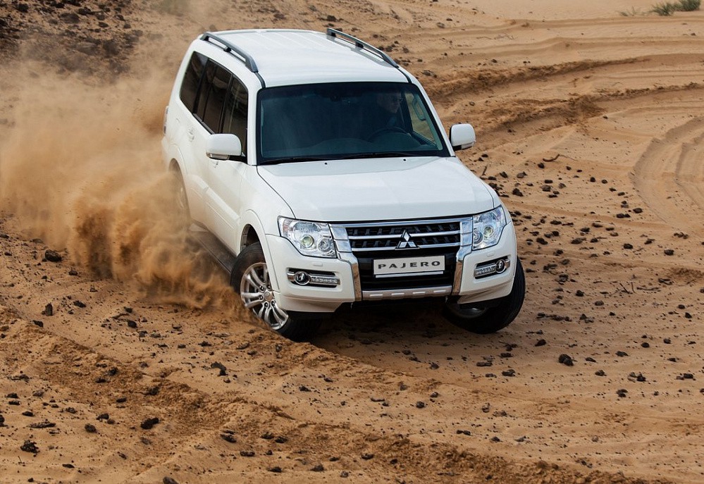 Mitsubishi Pajero - фото 4