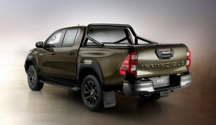 Toyota Hilux 2020 - фото 6