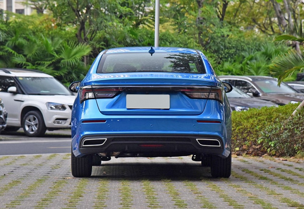 Omoda S5 - фото 4