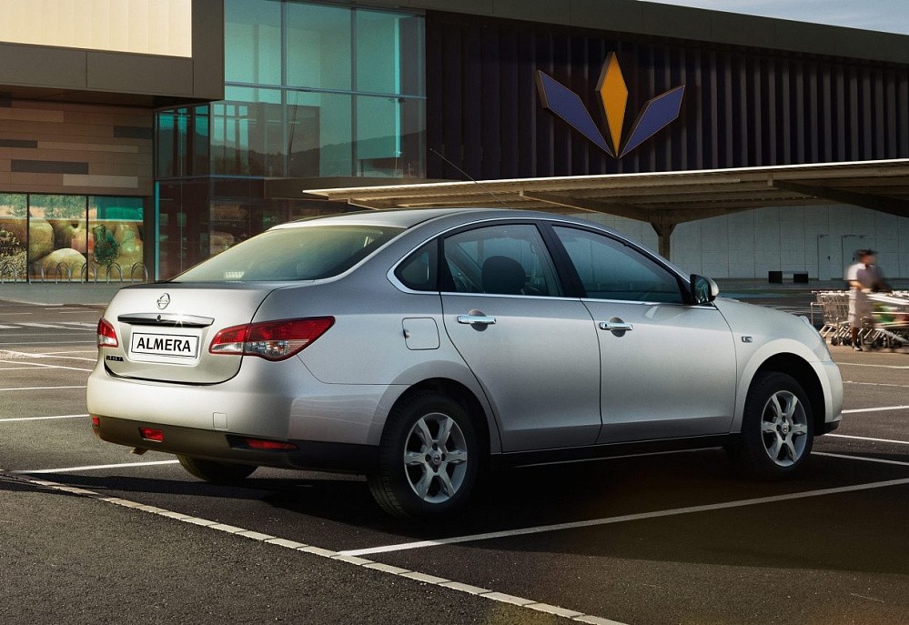 Nissan Almera - фото 1