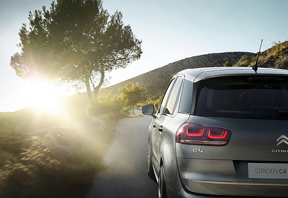 Citroen C4 - фото 8