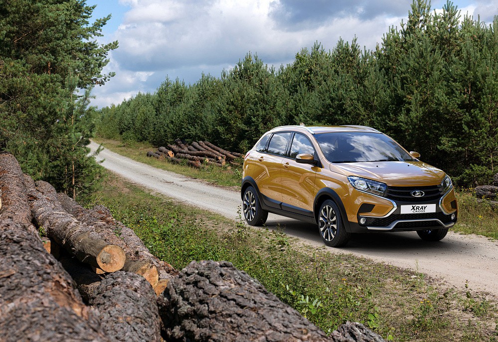 Lada Xray Cross - фото 14