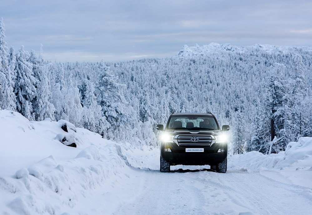 Toyota Land Cruiser - фото 7