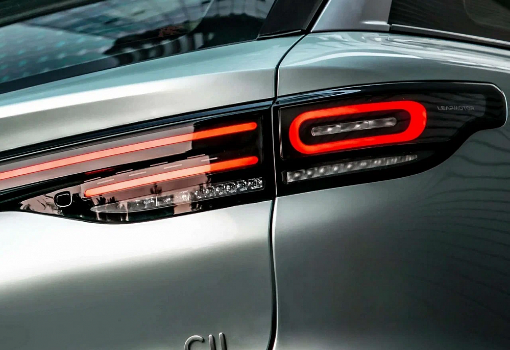 Leapmotor C11 - фото 2