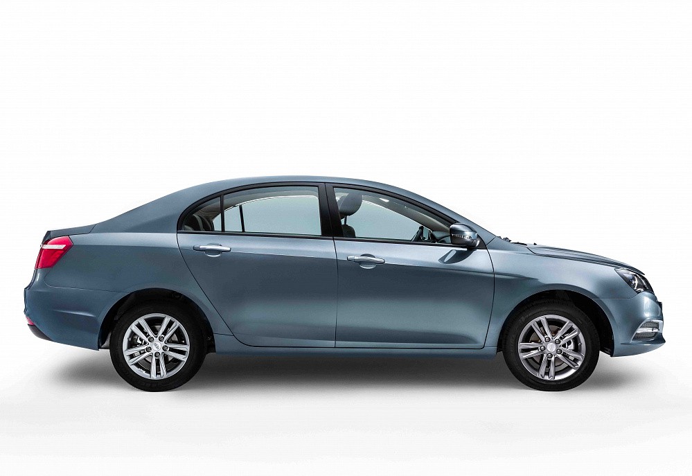 Geely Emgrand 7 - фото 1