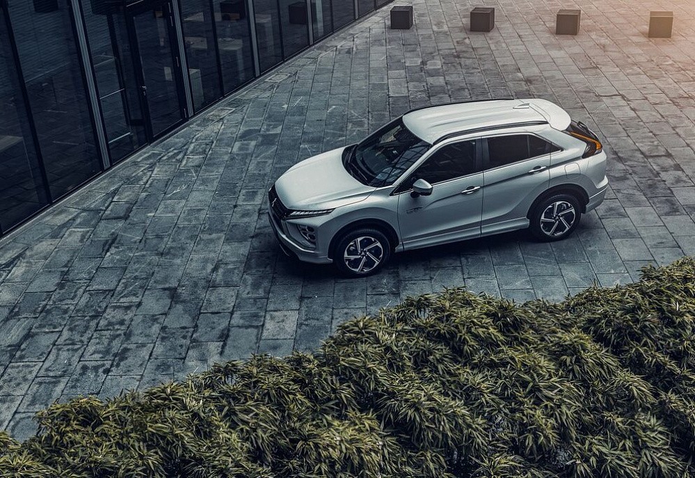 Mitsubishi Eclipse Cross - фото 14