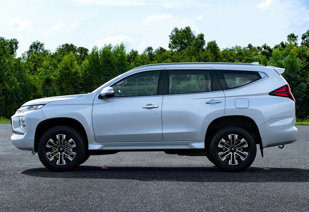 Mitsubishi Pajero Sport - фото 6