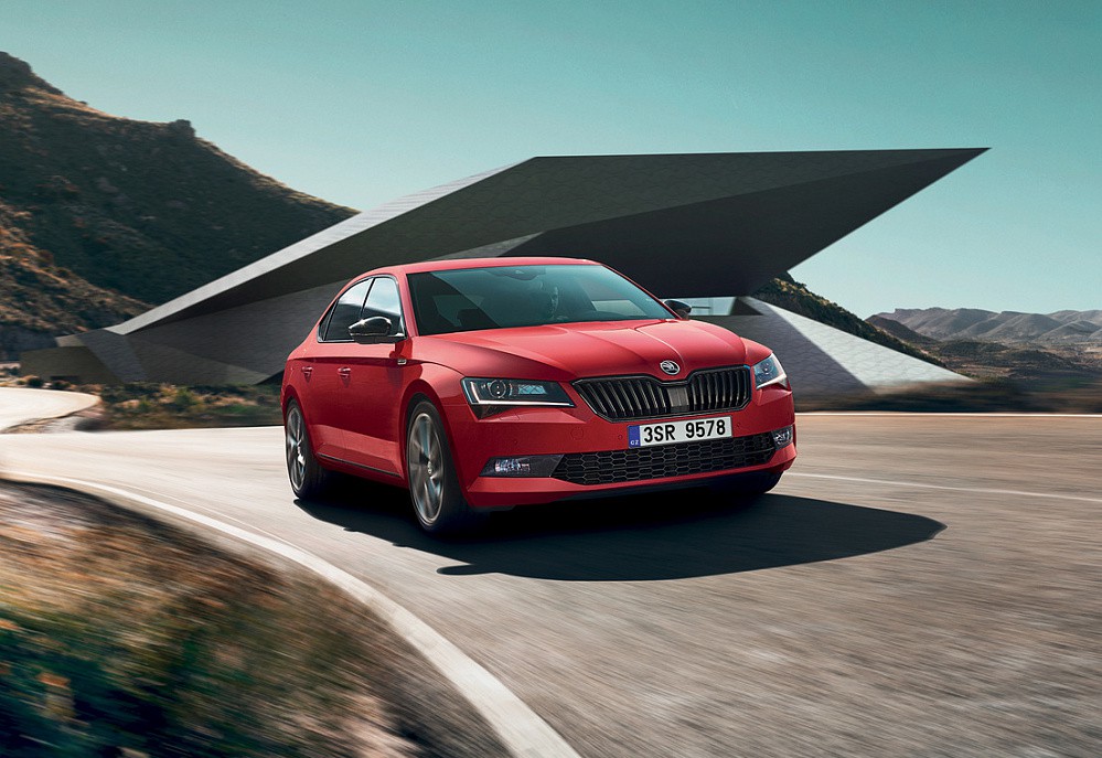 Skoda Superb - фото 3