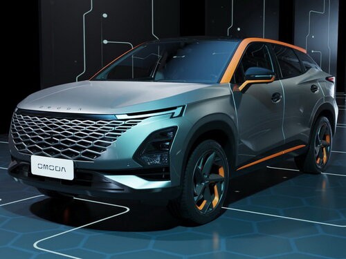 Omoda C5 - фото 2