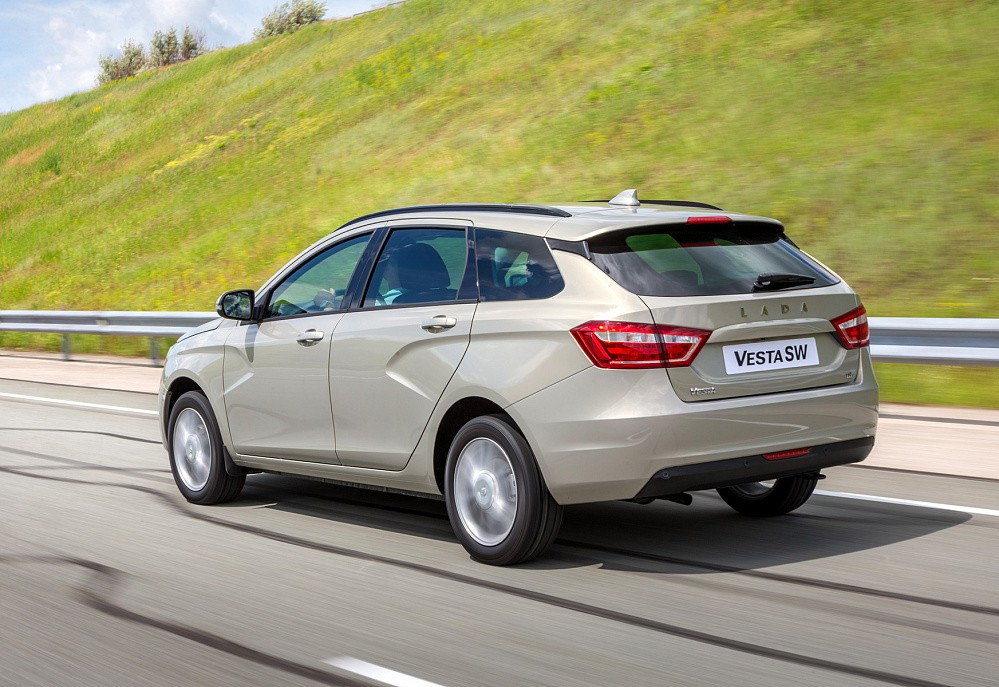 Lada Vesta SW - фото 1