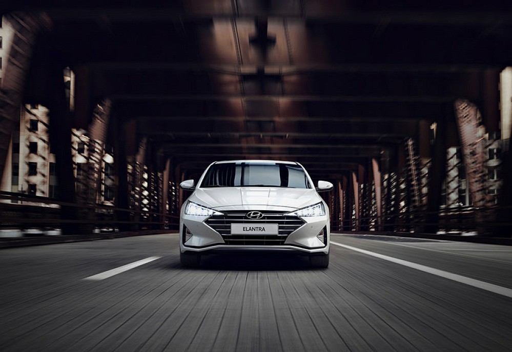 Hyundai Elantra New - фото 4