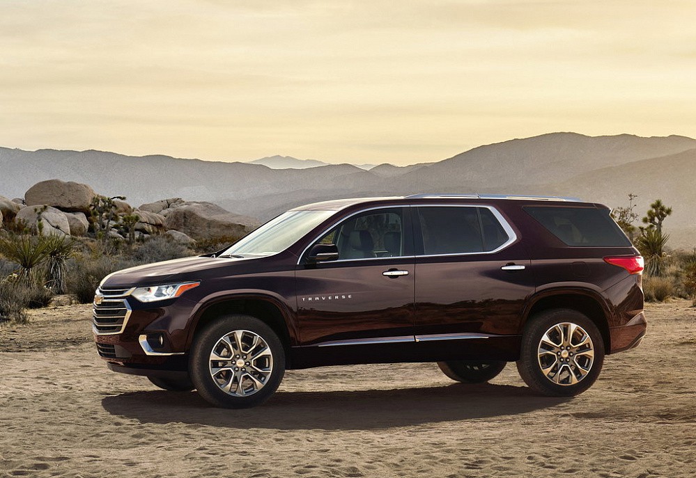 Chevrolet Traverse - фото 1