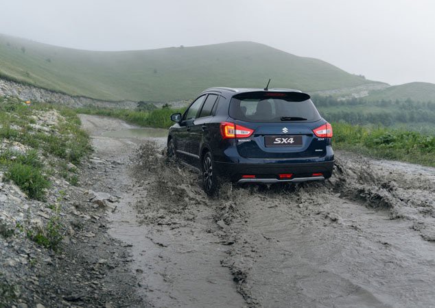 Suzuki SX4 - фото 8