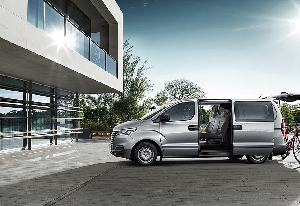 Hyundai H1 - фото 6