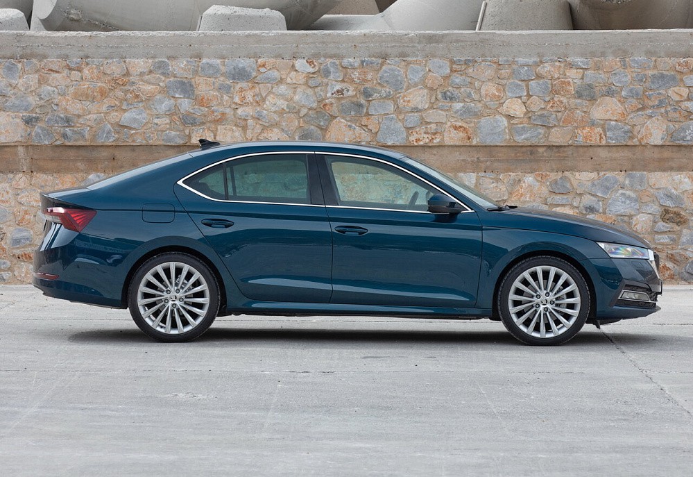 Skoda Octavia - фото 3