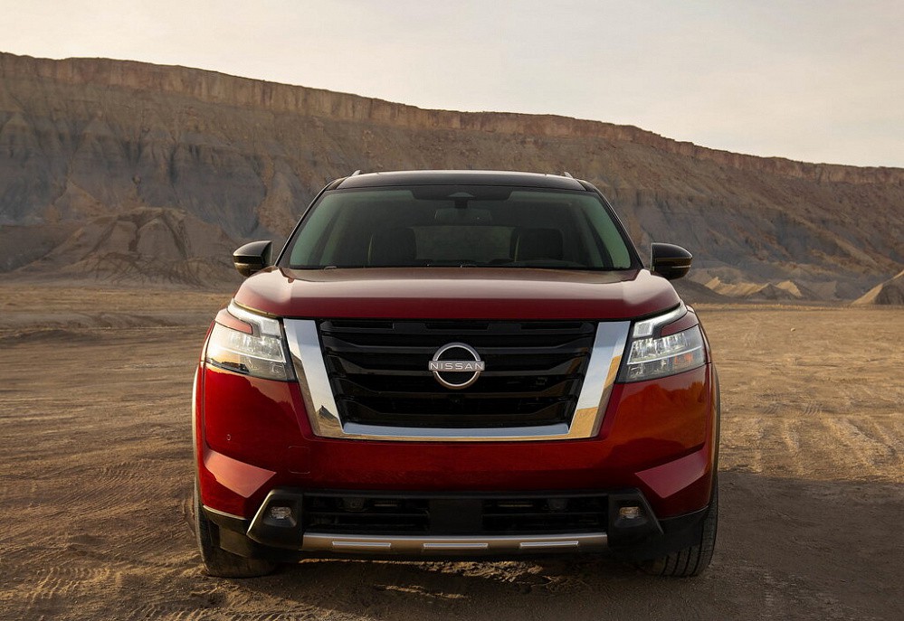 Nissan Pathfinder - фото 2