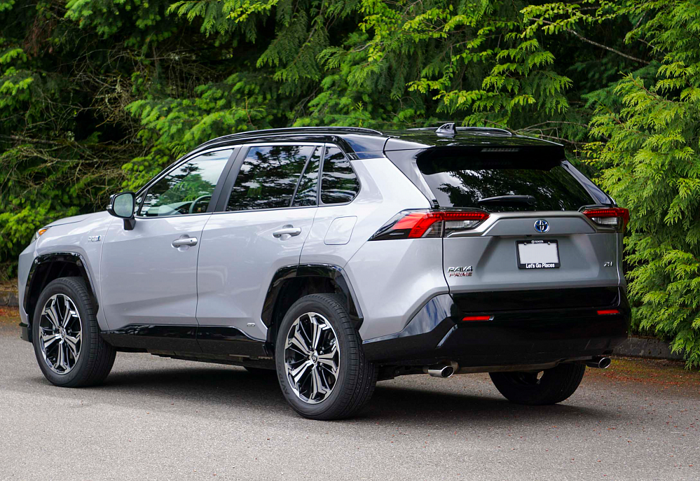 Toyota RAV 4 - фото 2