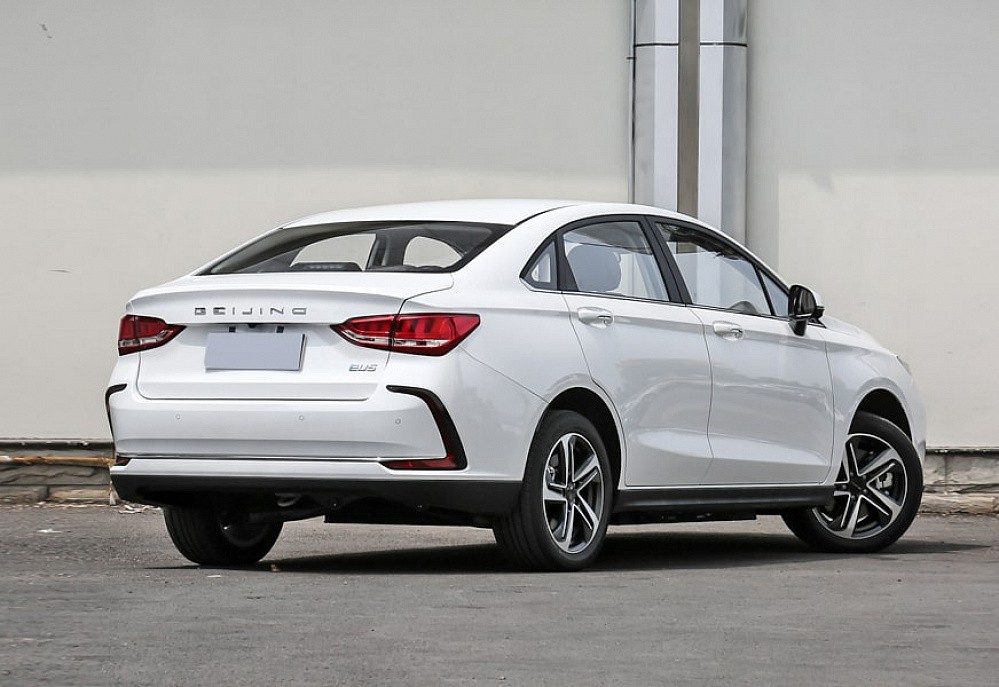 Baic EU5 - фото 8