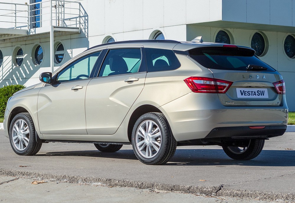 Lada Vesta SW - фото 7