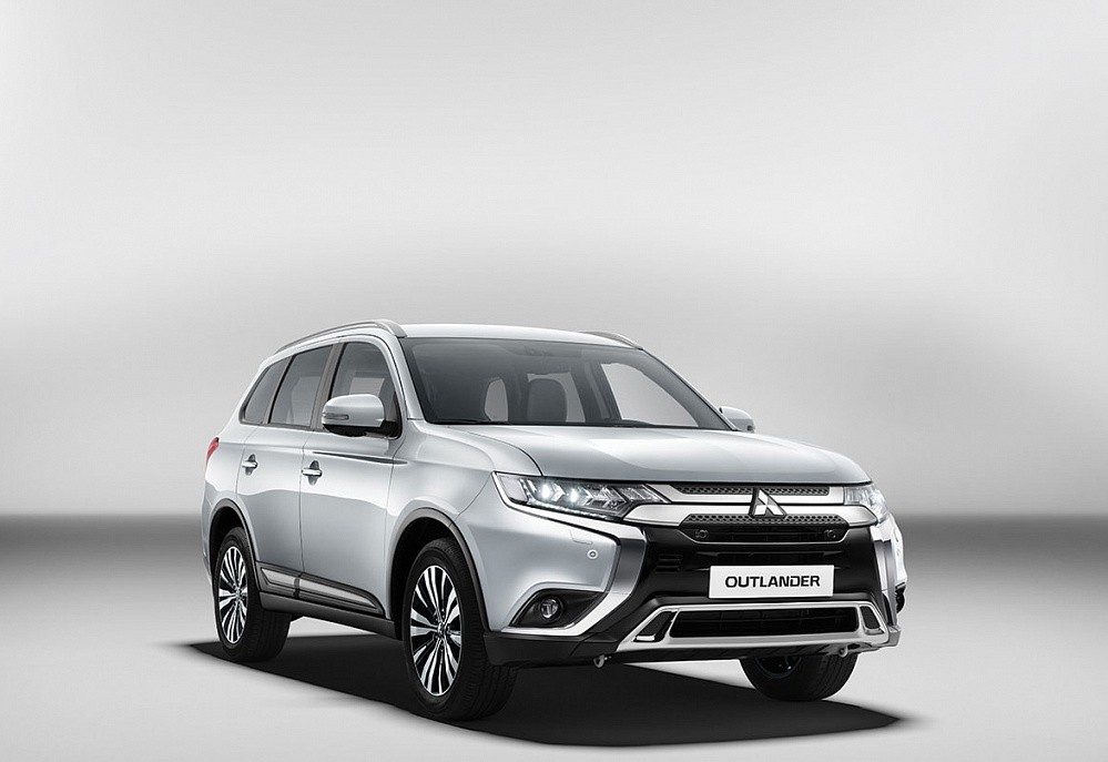 Mitsubishi Outlander - фото 5
