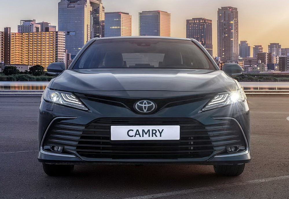 Toyota Camry - фото 4