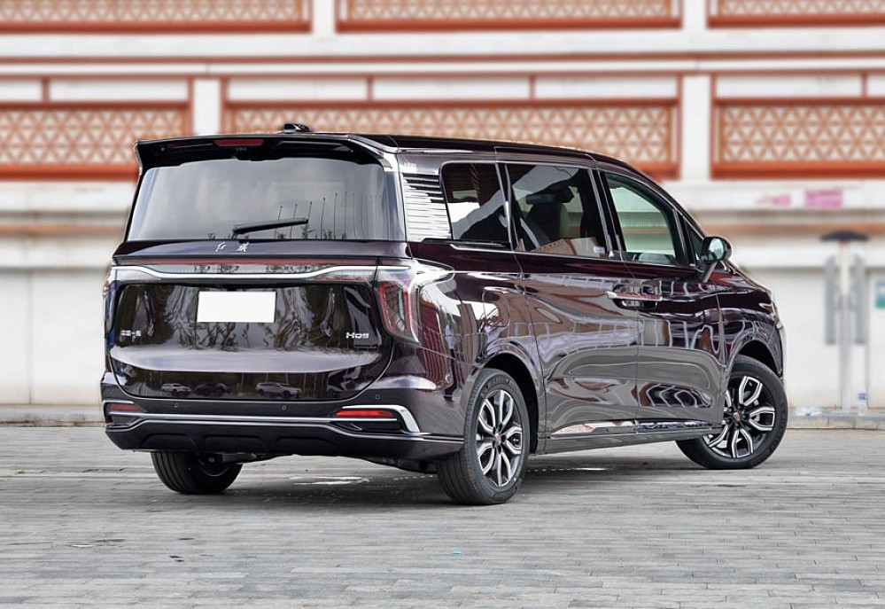 Hongqi HQ9 - фото 8